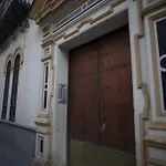 Reservaloen Puerta De La Maestranza