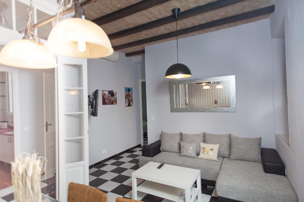 Apartamento Reservaloen Puerta De La Maestranza *