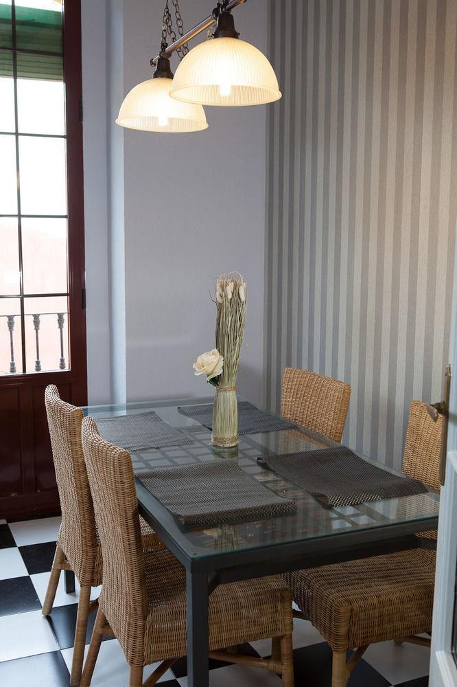 Reservaloen Puerta De La Maestranza Apartamento *